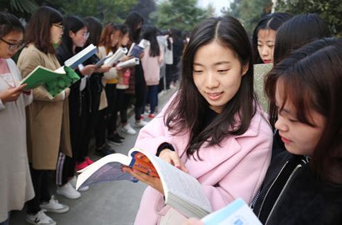 电路系统类论文发表中文核心期刊：《电路与系统学报》，双月