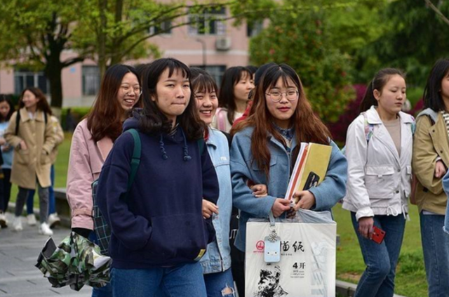 关于汉语文化文艺《外国语言文学》期刊杂志：介绍及论文发表投稿