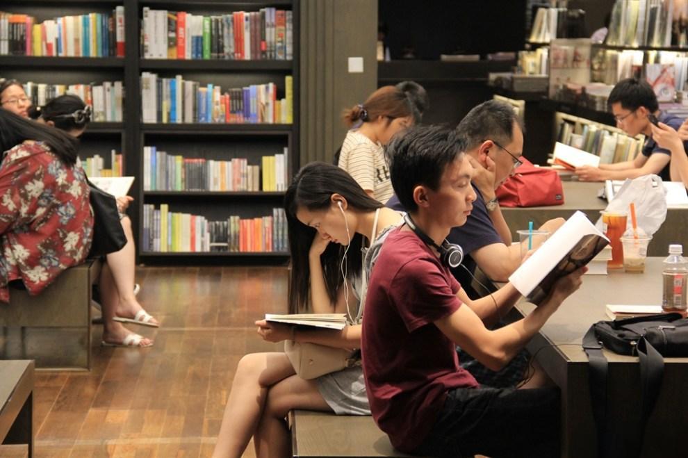 编辑著作经营标准规范《科技与出版》期刊：投稿发表论文栏目要求