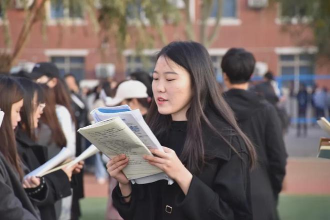 小说散文译文诗歌文学创作《百花洲》期刊：投稿发表文章栏目要求