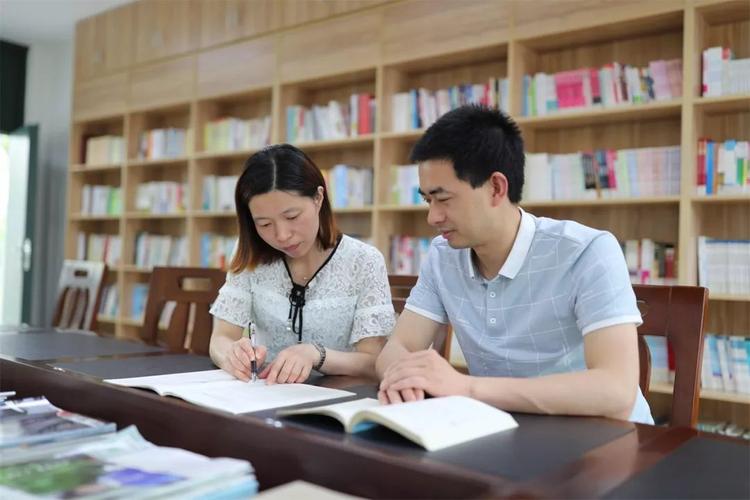 小说散文文学文化艺术《五台山》期刊：投稿发表论文栏目及要求