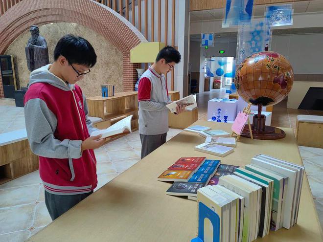 临床论著药物影像病例《中国医师进修杂志·》期刊：投稿发表论文