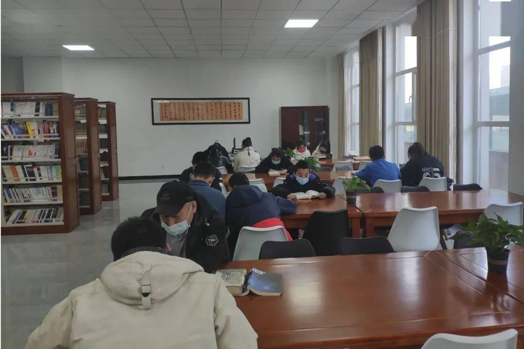 酒水食品烟草营销商情《糖烟酒周刊》期刊：投稿发表论文栏目要求