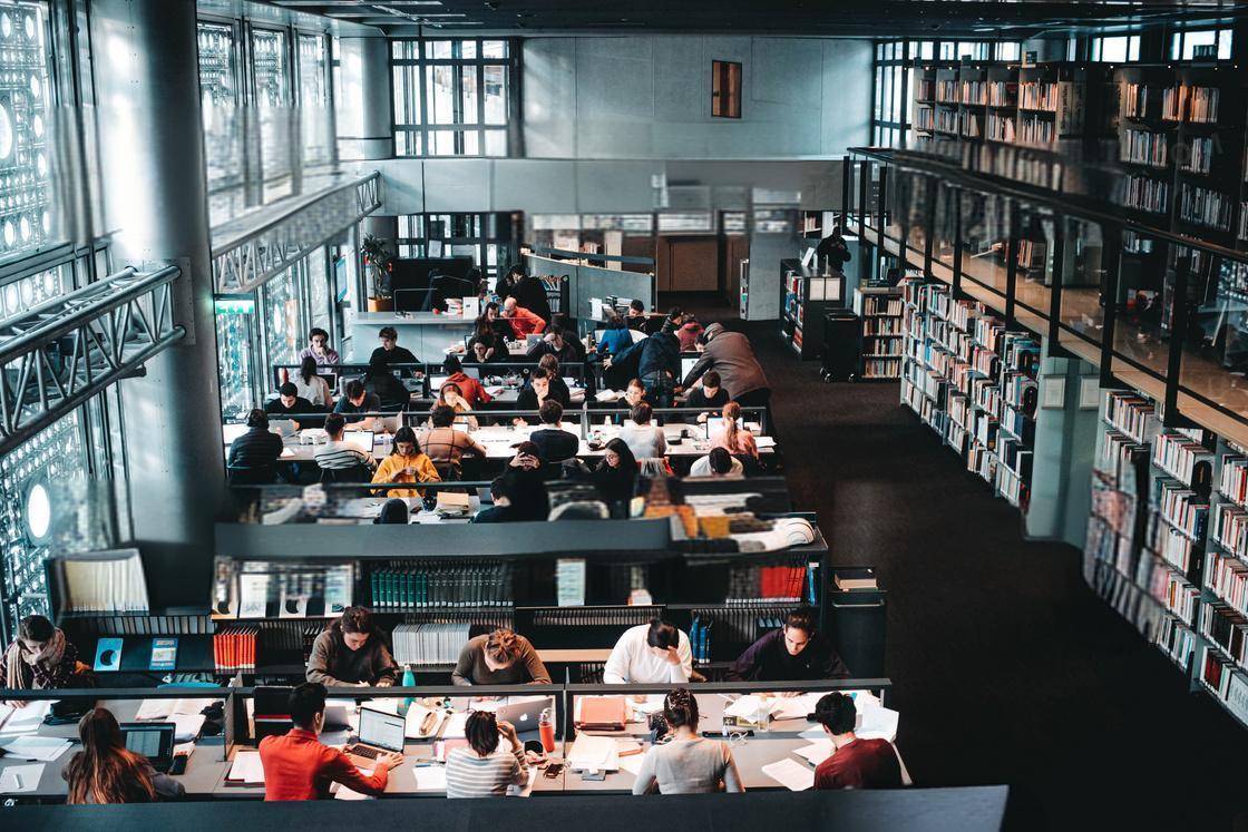 战略组织行为应用心理学《人力资源管理评论》期刊：投稿发表论文