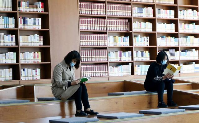 银行保险资管财富实业价值《英大金融》期刊：投稿发表论文栏目