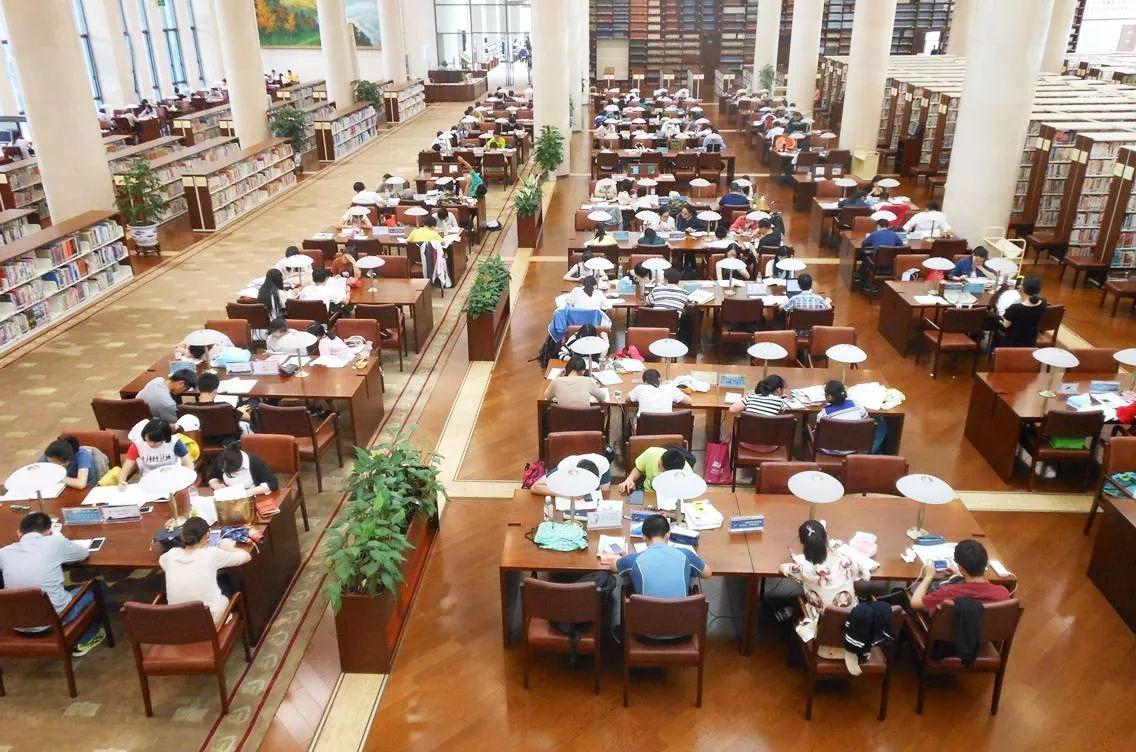 诗歌小说散文古典现当代评论《青年文学家》期刊：发表论文投征稿