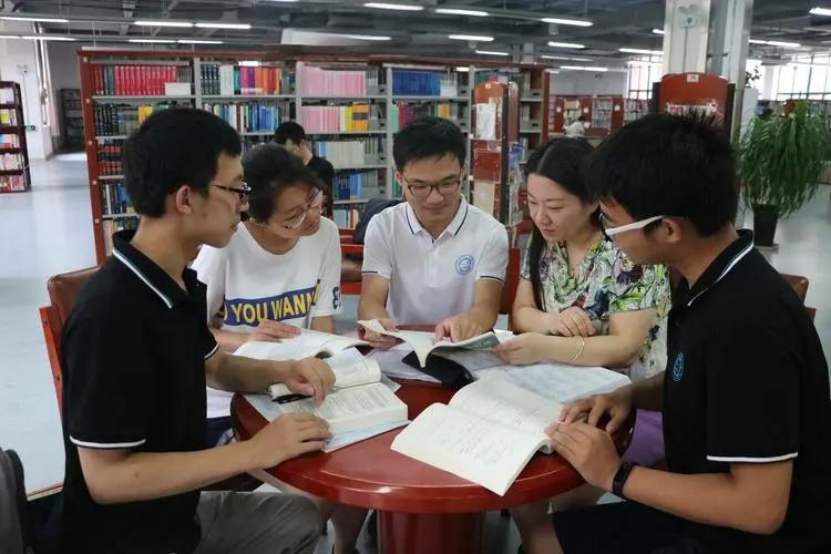 发展观金融党政群科教文《柴达木开发研究》期刊：投稿发表论文