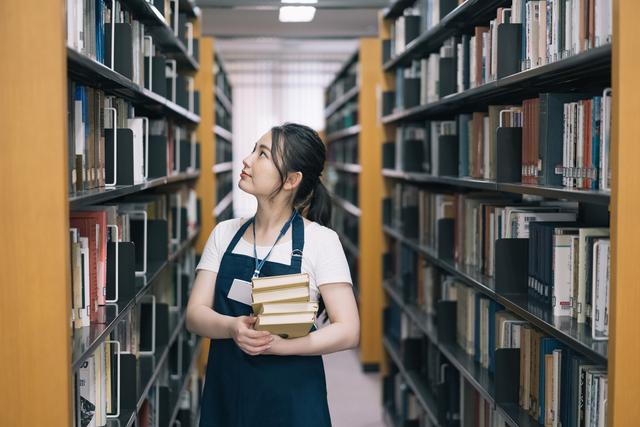 加急发表期刊杂志投稿论文发表：收费标准、流程与注意事项一览