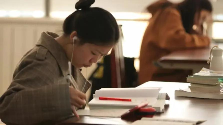 音乐美术影视舞台艺教作品赏析《艺术大观》期刊：发表论文投征稿