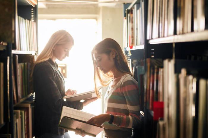 医学诊断病案护理《临床普外科电子杂志》期刊：发表论文投征稿