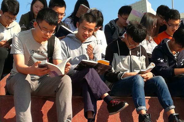 金融财经&企业管理&市场经济学：职称评审专著教材署名主编副主编署名办理全解析