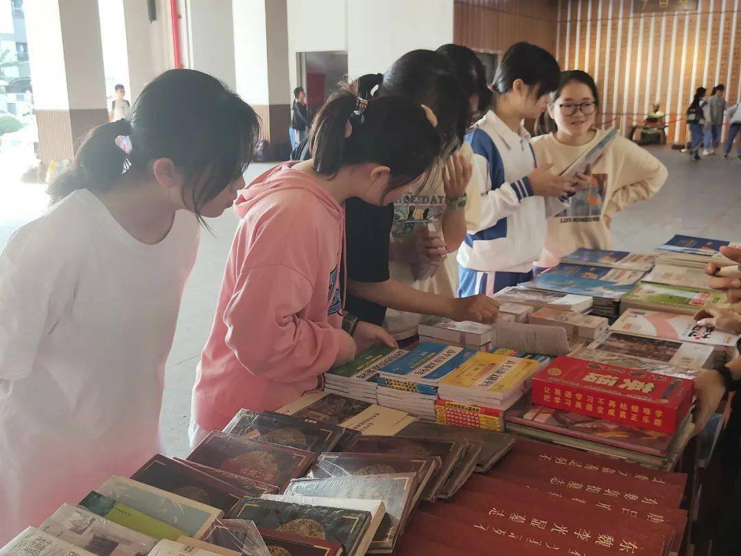 学术专著教材合著出书出版指南：社科、自科领域署名与评职称的注意事项