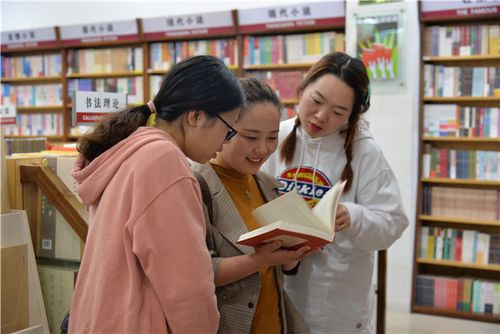 评高级经济师职称，学术专著教材著作挂名是关键：详解评审条件与出书出版指南