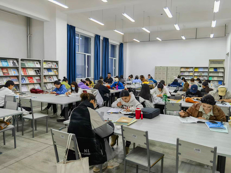 注册类高级工程师申报职称晋升之路：成果加分与著作专著出书出版办理指南