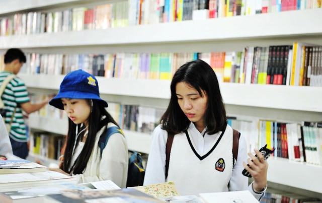 计算机专业多媒体设计网页制作学术专著著作出版与评职称挂名攻略