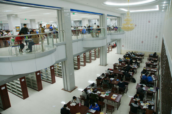 学前儿童教育研究职称评审：教师学术专著教材出书挂名主编与学术著作出版办理