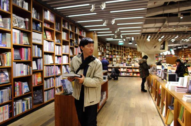 艺术市场企业案例商业财会金融《消费导刊》期刊：论文发表征投稿